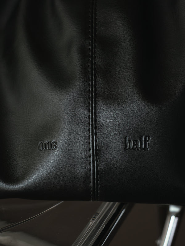 THE DAILY POUCH BAG  - BLACK