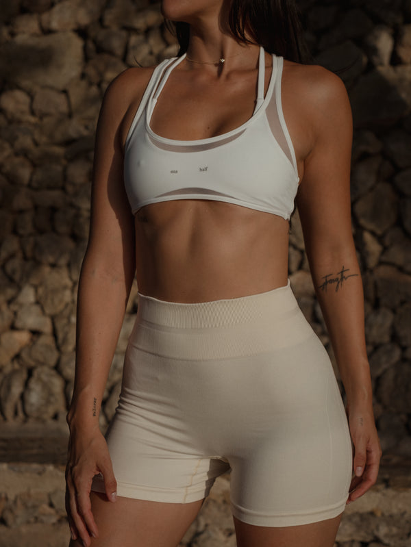 MIST LAYER TOP - WHITE AURA