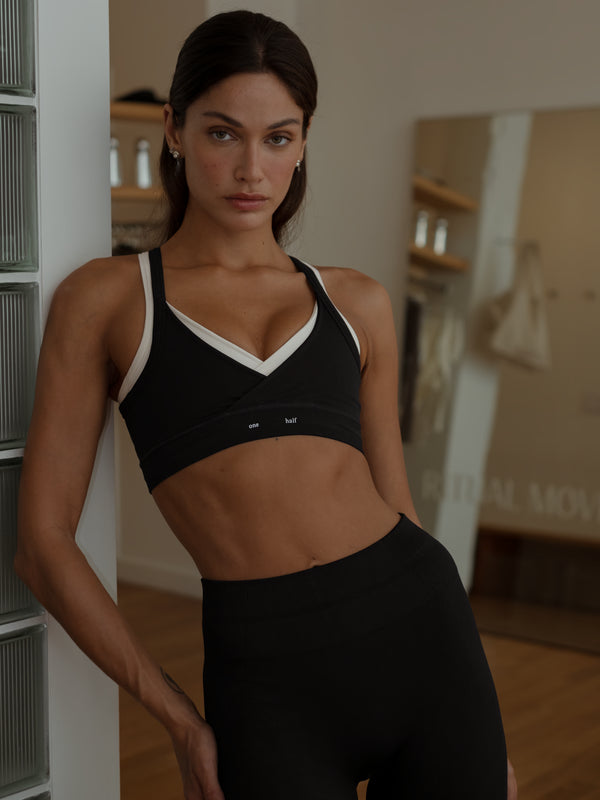 V-FORM SEAMLESS TOP - SHADOW